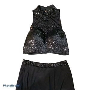 Prom Dress Black A-Line Satin 2pc Maxi Skirt & Top Beading Sequins Size 4 Black